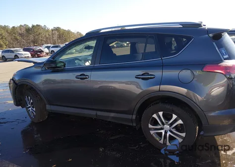 2017 Toyota Rav4 Le из США, поврежденный, VIN JTMBFREV7HJ714102